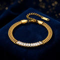 Chique armband met zirkonia's
