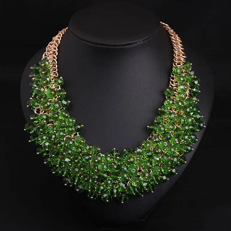 Elegante ketting met waterdruppelmotief