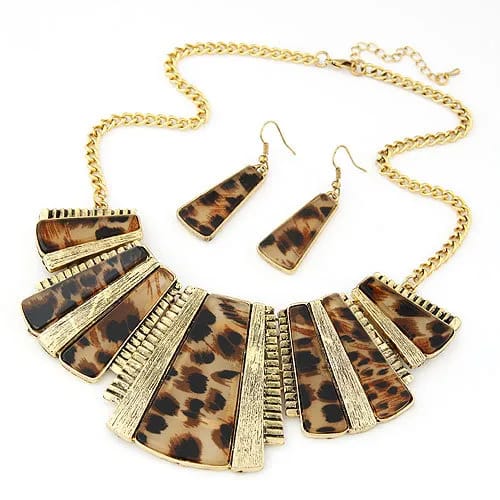 setje ketting met oorbellen