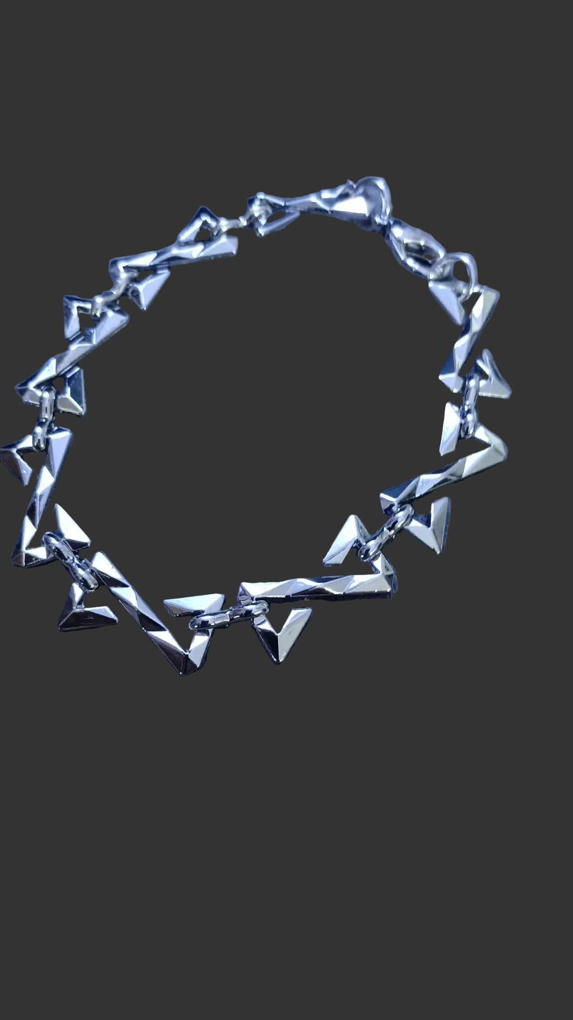 Armband in punkstijl