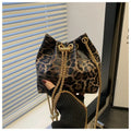 Bucket bag luipaard