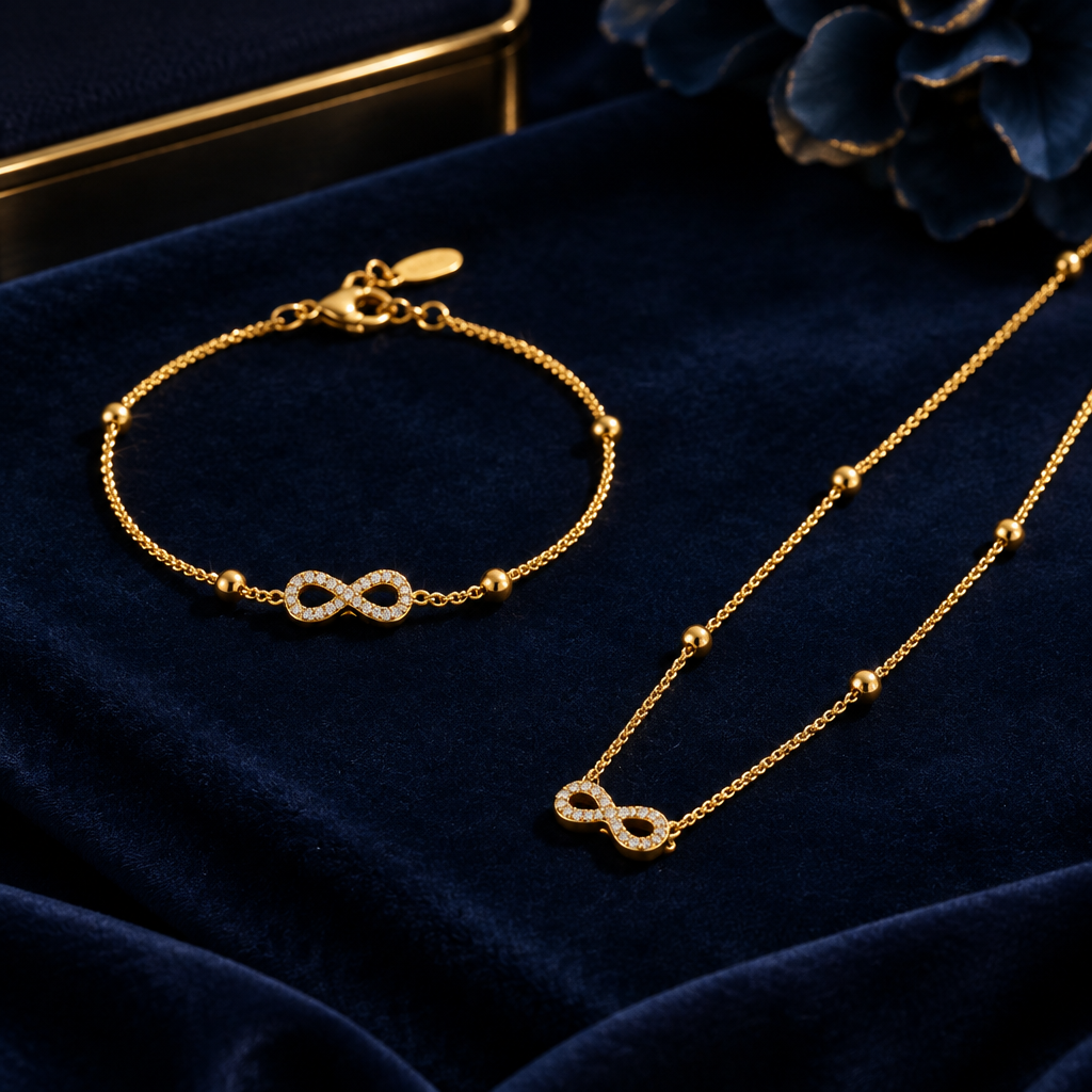 2-delig setje ketting en armband 'infinity'.