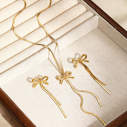 Setje "strik" ketting met oorbellen in goud en zilverkleur