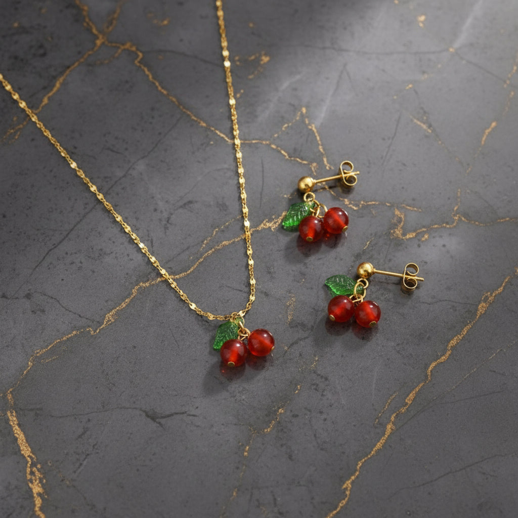 Ketting en oorbellen "cherry"